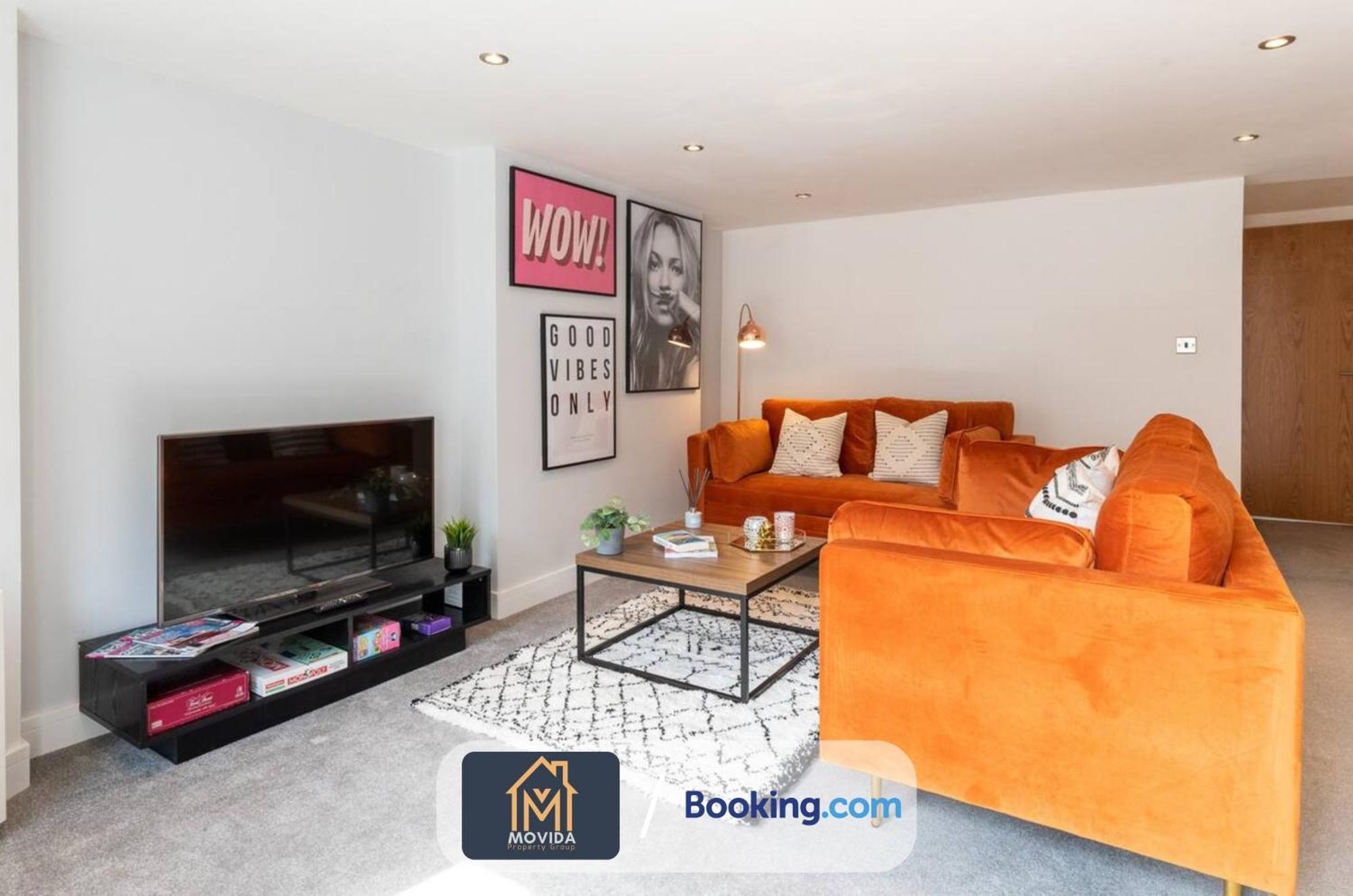 Stylish Two Bed Town Centre Apartment By Movida Property Group Short Lets & Serviced Accommodation With Parking Harrogate Exterior foto