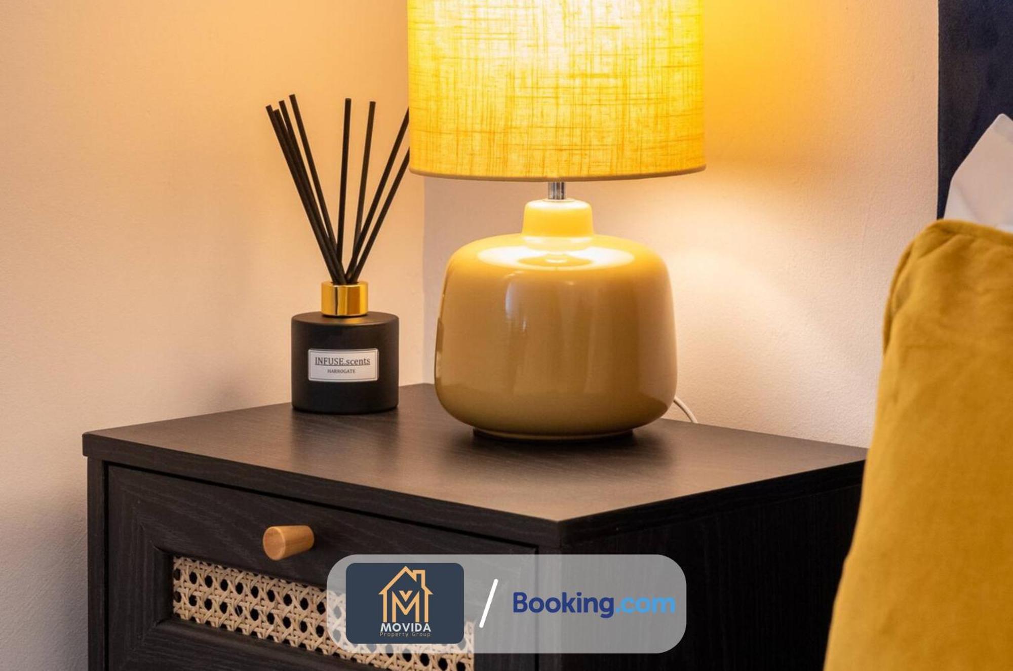 Stylish Two Bed Town Centre Apartment By Movida Property Group Short Lets & Serviced Accommodation With Parking Harrogate Exterior foto