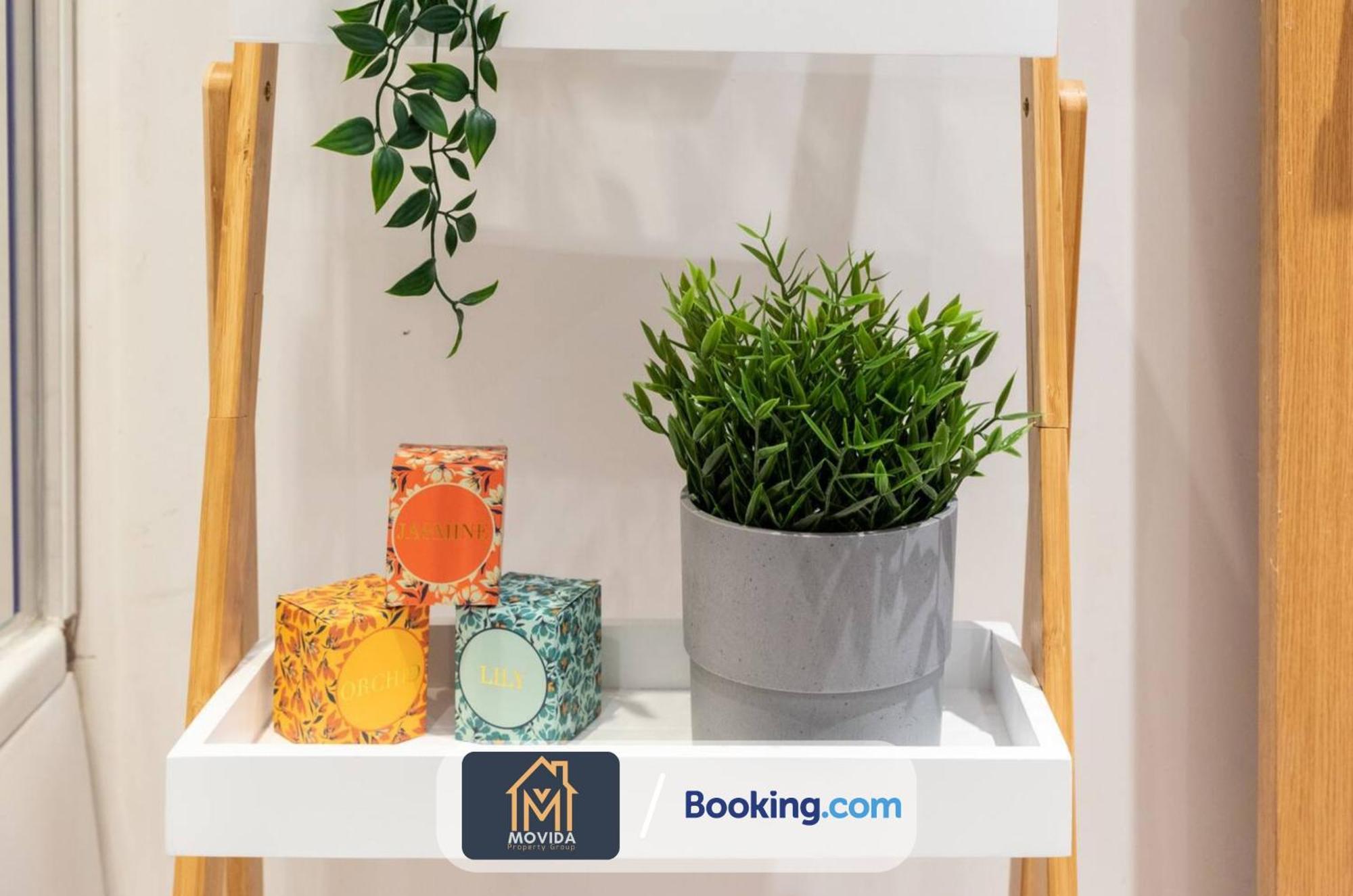 Stylish Two Bed Town Centre Apartment By Movida Property Group Short Lets & Serviced Accommodation With Parking Harrogate Exterior foto